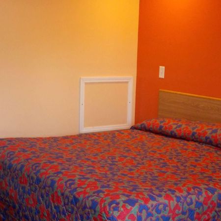 Travel Lite Motel Wytheville Exterior photo