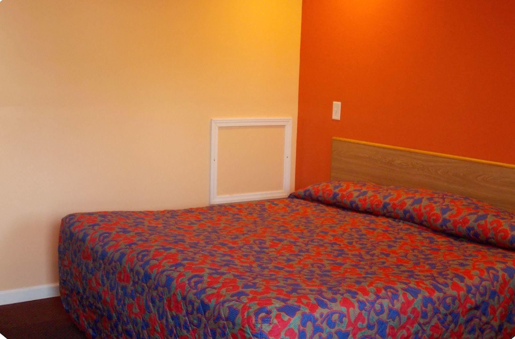 Travel Lite Motel Wytheville Exterior photo
