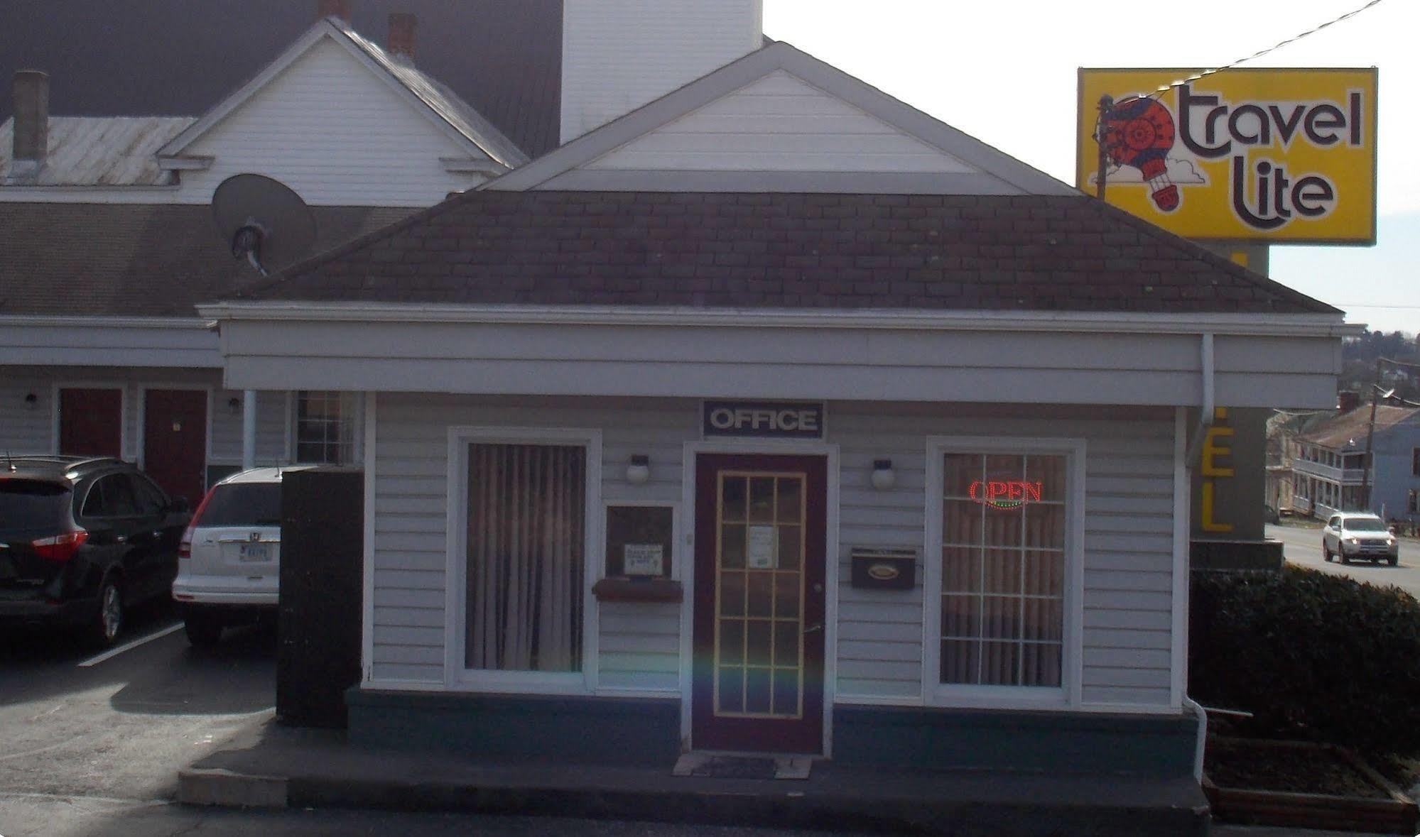 Travel Lite Motel Wytheville Exterior photo